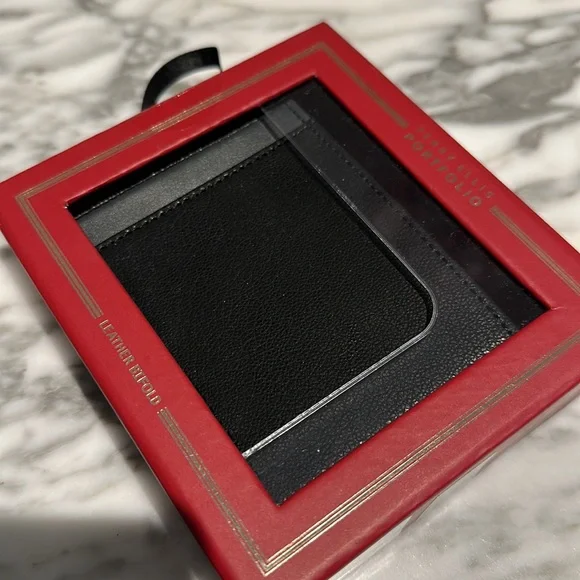 Perry Ellis Portfolio Leather Bifold Wallet - Picture 4 of 5